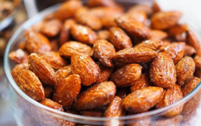 قیمت خرید بادام تلخ سوخته + فروش ویژه